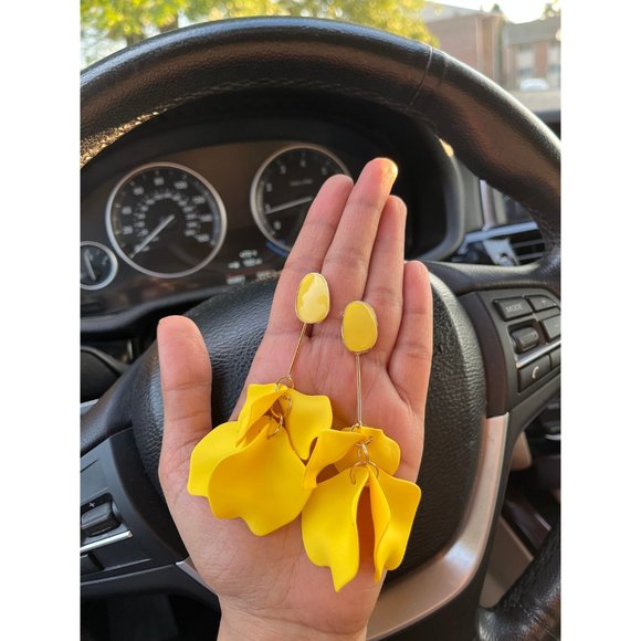 Yellow earrings flower petal acrylic yellow earrings , yellow rose petal earring - Picture 3 of 7